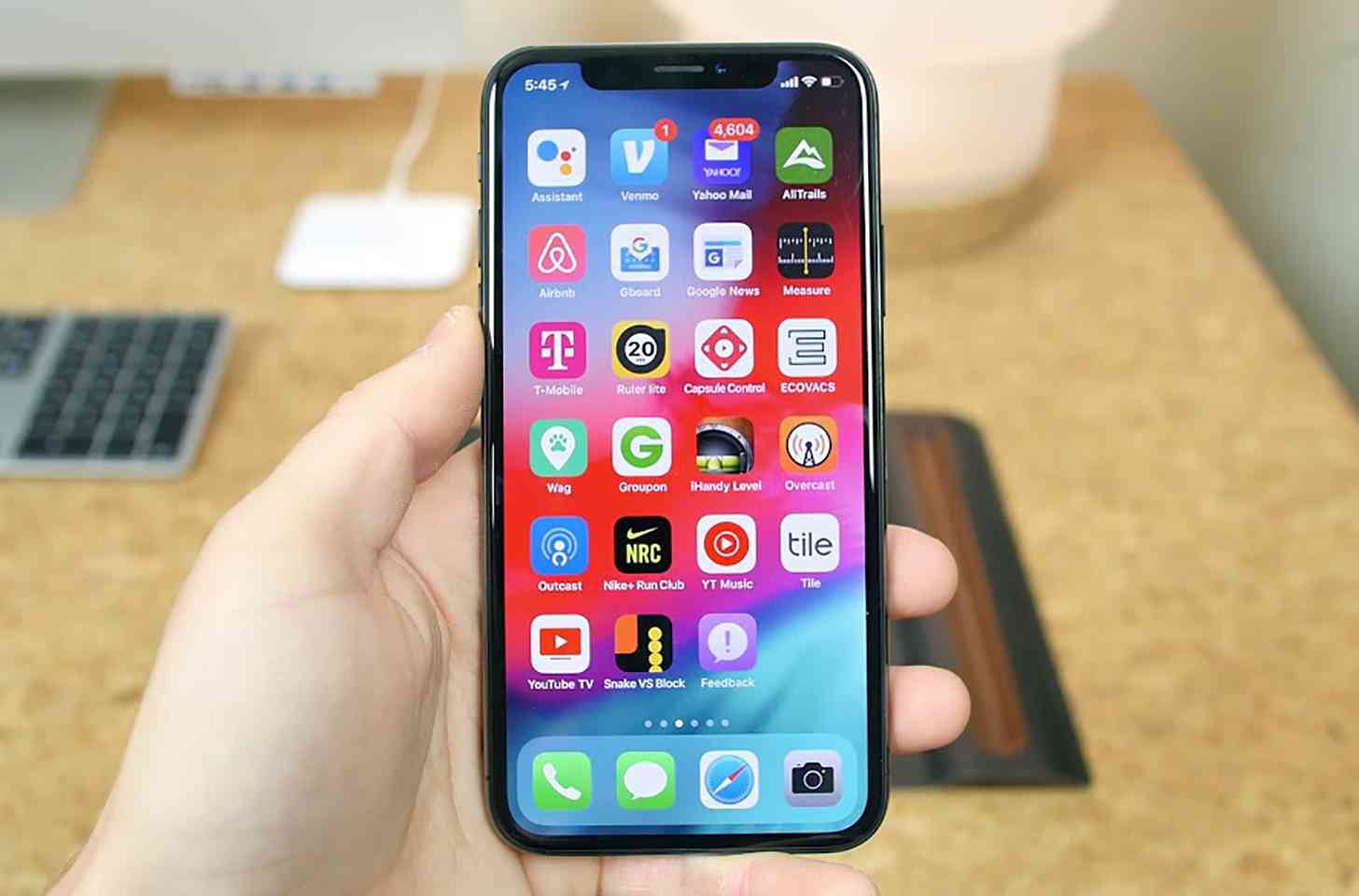 iOS 12.0.1 update now available, fixes iPhone XS charging and Wi-Fi ...