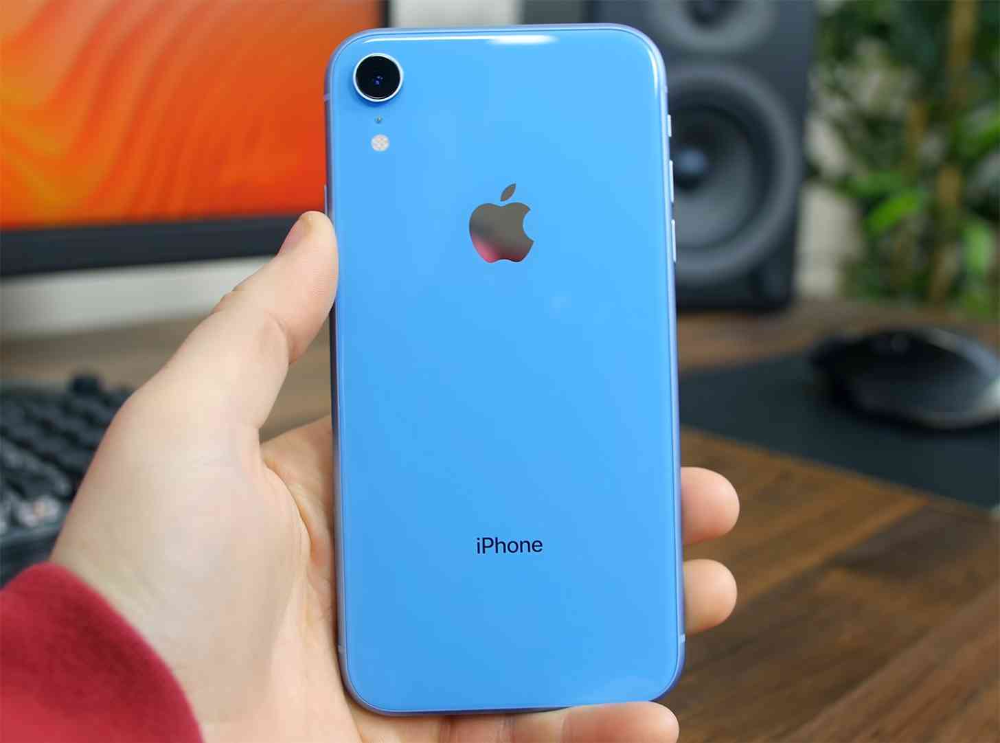 iPhone XR hands-on