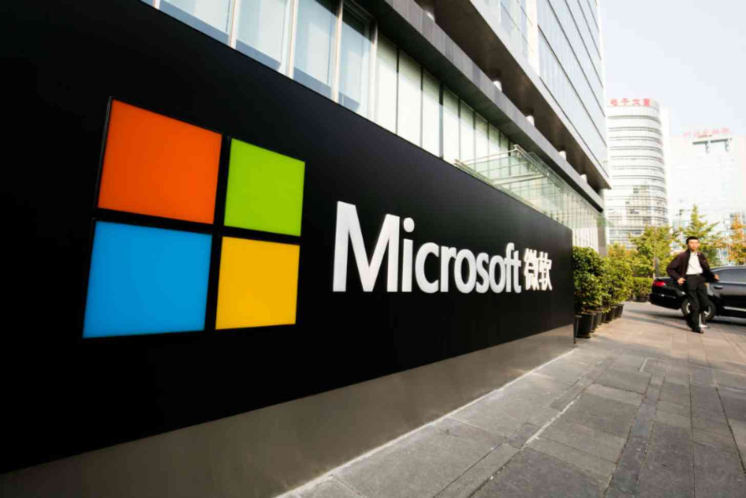 microsoft-creating-android-phone-rumor