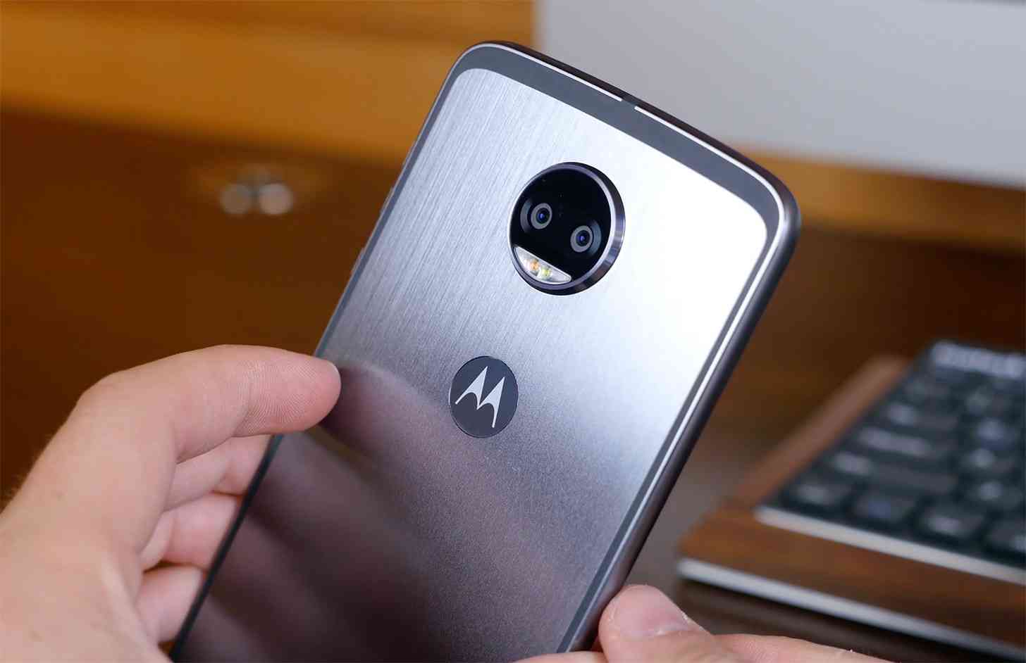 Moto Z2 Force hands-on rear