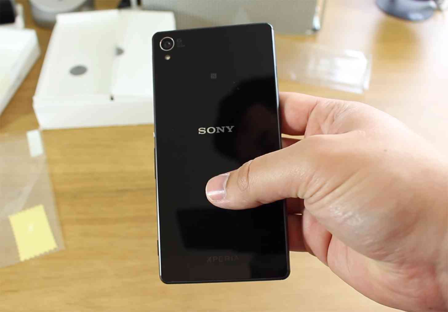 Sony Xperia Z3 hands-on video