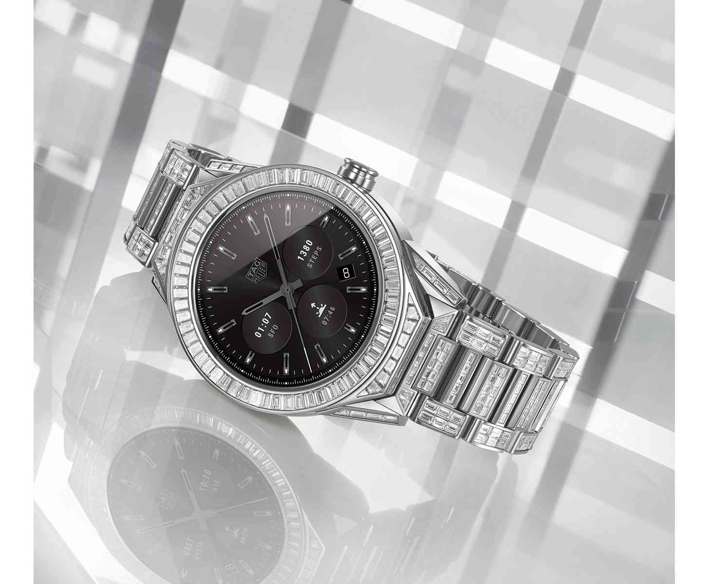 TAG Heuer Connected Modular 45 Full Diamonds official