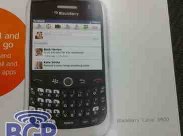 AT&T releasing white BlackBerry Curve 8900?