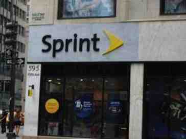 Sprint announces first quarter earnings; trims customer losses