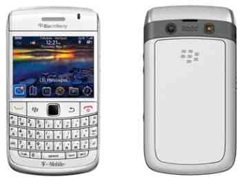 Flash White BlackBerry 9700 now available from T-Mobile