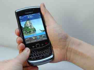 BlackBerry Bold 9800 slider photos leak again, clearer than ever