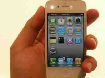 Apple: White iPhone 4 available in the second half of July