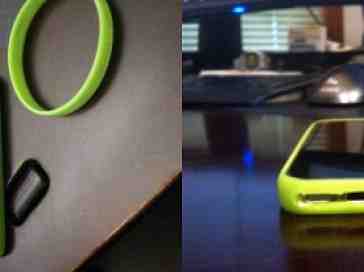 Let your iPhone 4 signal LiveStrong with a bracelet