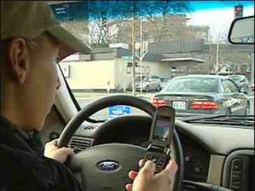 Michigan becomes 14th state to ban texting while driving