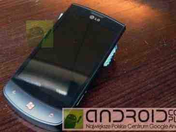 LG E900 spotted in new photos, may be sporting 1.3 GHz chip