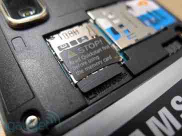 AT&T warns Samsung Focus owners to avoid microSD cards until 