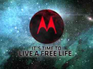 Motorola teases XOOM, knocks Apple in Super Bowl ad