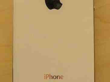 White iPhone 4 shipping to Apple stores ahead of April 27th launch? [UPDATED]