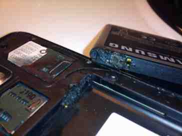 Samsung Galaxy S II Skyrocket experiences takeoff malfunction, explodes in man's pocket