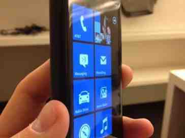 Unlocked Nokia Lumia 800 to be offered by Microsoft next month