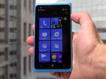 Nokia Lumia 900 data connectivity bug fix now available for download [UPDATED]