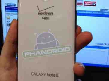 Verizon Samsung Galaxy Note II photographed in the wild, complete with branded home button