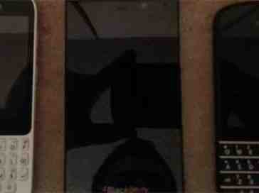 BlackBerry 10 L-Series and N-Series phones appear in leaked photo along with new mystery handset