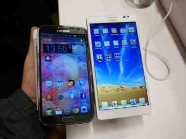 Would you pick the Huawei Ascend D2 or Ascend Mate?