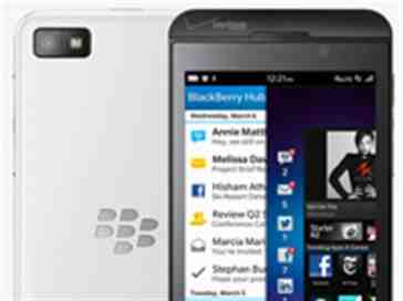 Verizon BlackBerry Z10 poses for some new photos, offers another look at its branding