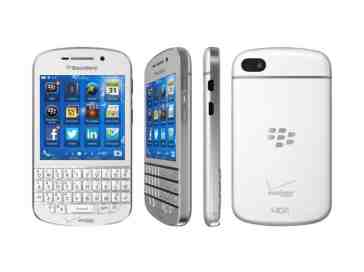 Verizon's BlackBerry Q10 available online today for $199.99, hitting stores on June 10