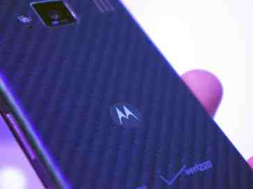 White Motorola DROID Ultra purportedly photographed