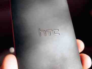 Blue HTC One shows its face again as images of front panel surface