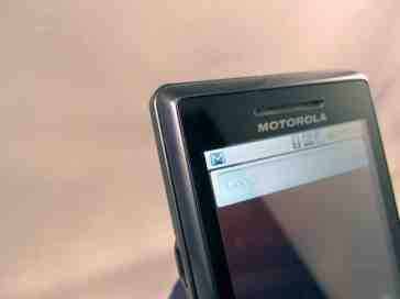 Motorola DROID 5 appears in more leaked images, said to include 4.3-inch 720p display