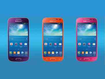 Samsung Galaxy S4 mini shows up at Carphone Warehouse wearing pink, purple and orange duds