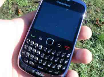 T-Mobile to give up to $250 upgrade credit for BlackBerry trade-ins
