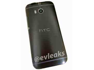 Black HTC One (M8) purportedly shown in leaked image