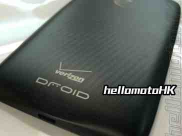 Motorola DROID TURBO flashes its backside ahead of Verizon debut