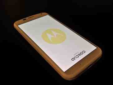 Another Moto X boot animation rolling out, this one for the arrival of autumn