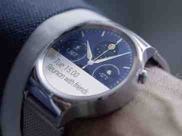 Huawei Watch close-up