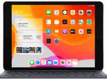 New Apple iPad with 10.2-inch screen starts shipping September 25