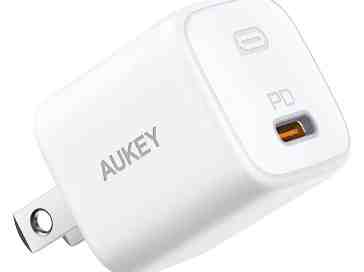 Aukey Omnia Mini is a tiny USB-C fast charger that's getting a big discount