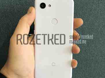 Google Pixel 3 Lite appears in leaked photos with 3.5mm headphone jack