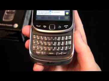 BlackBerry Torch 9810 Unboxing