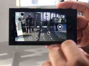 Nokia Lumia 1020 First Look and Gallery