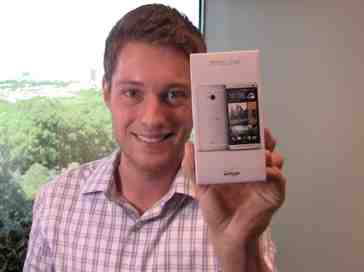 Verizon Wireless HTC One Unboxing