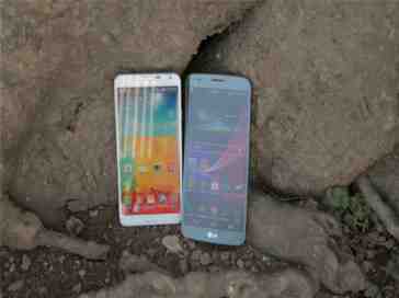 Samsung Galaxy Note 3 vs LG G Flex Dogfight