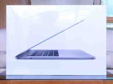 Apple MacBook Pro 15-inch (2017, Kaby Lake): Unboxing and First Impressions