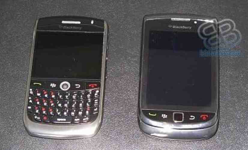 Additional BlackBerry slider pictures emerge; looks like a Bold