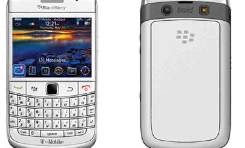 Flash White BlackBerry 9700 now available from T-Mobile