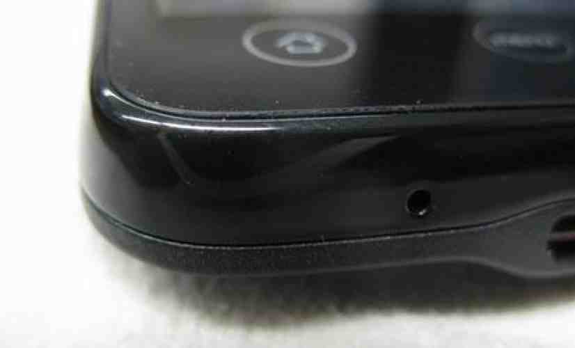 Some HTC EVO 4G screens becoming loose, leaking light