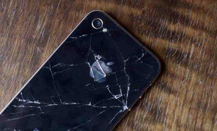 Some Apple stores replacing shattered iPhone 4s for free