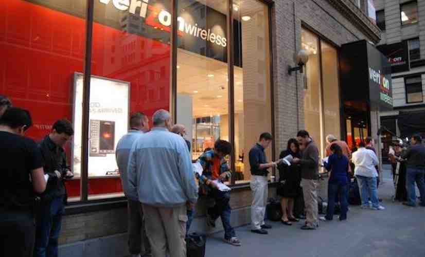 Motorola DROID X inventory low, but not sold out