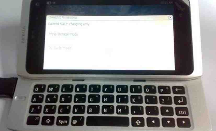 Nokia N9 leaks with QWERTY keyboard and full metal body in tow