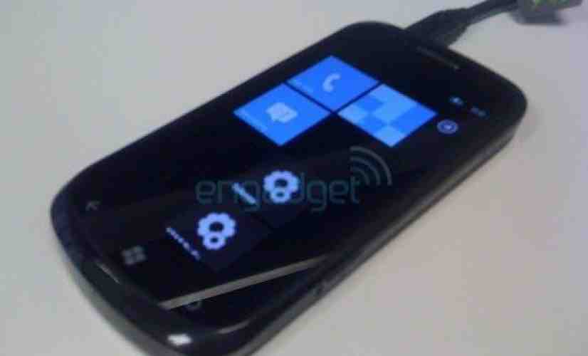Samsung Cetus i917 photos leak out, Windows Phone 7 in tow
