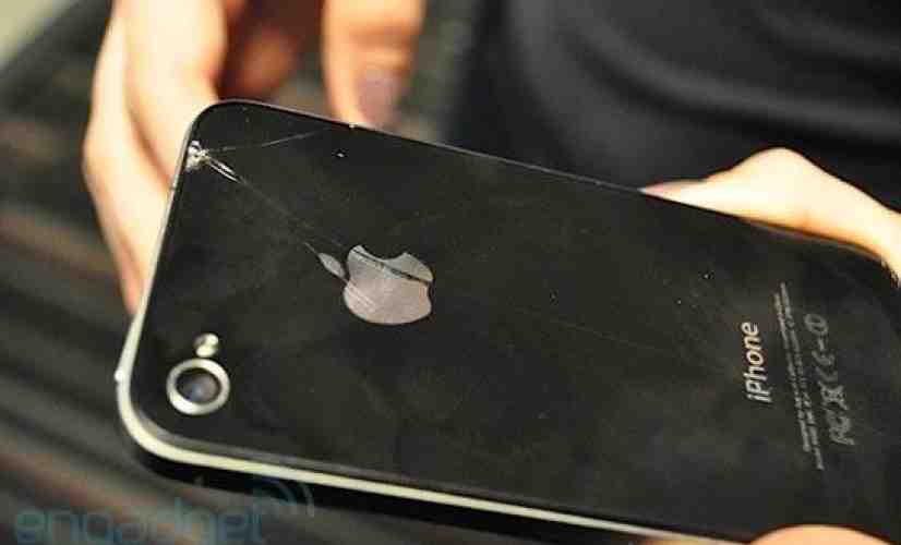 iPhone 4 design flaw could lead to a wave of cracked devices